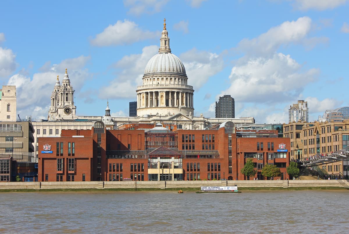 City of London School building and grounds